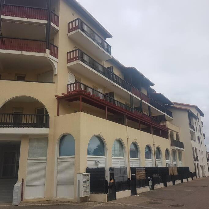 Magnifique T2 Meuble Au Pied Du Port Apartment Capbreton Exterior photo